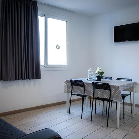 Comfort Apartahotel 3*