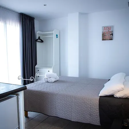 Comfort Apartahotel 3*