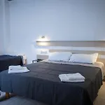 Comfort アパートホテル カレーリャ