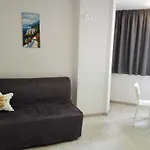 アパートホテル Comfort
