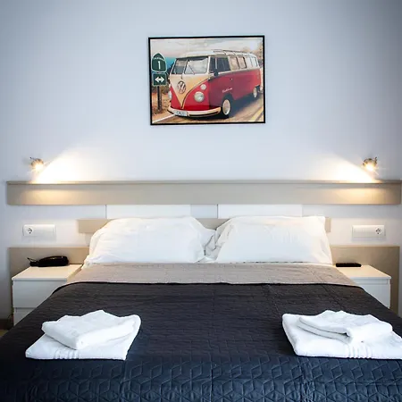 Ξενοδοχείο με διαμερίσματα Comfort Καλέλα