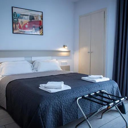 Ξενοδοχείο με διαμερίσματα Comfort 4*