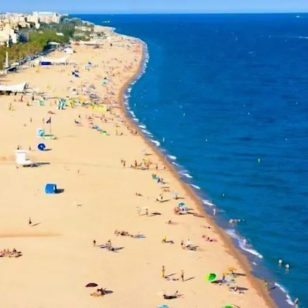 Comfort Ξενοδοχείο με διαμερίσματα 4*