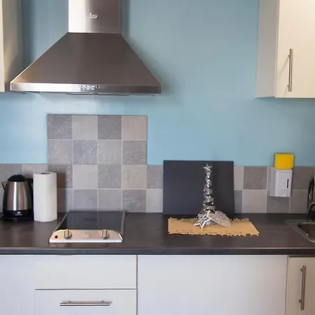 Ξενοδοχείο με διαμερίσματα Comfort 4*