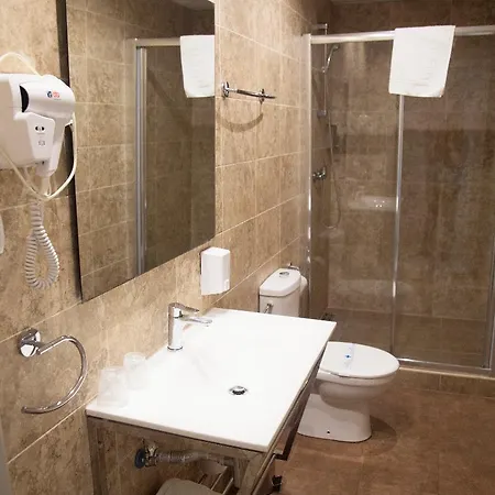 Ξενοδοχείο με διαμερίσματα Comfort Καλέλα