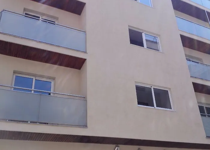 Apartmanhotel Comfort 4*